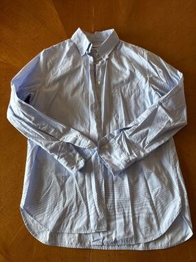 Même Chose blue button down shirt
